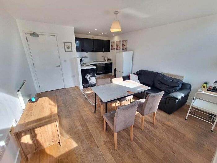 1 Bedroom Flat To Rent In Gallon House, Burnett Street, Little Germany, BD1