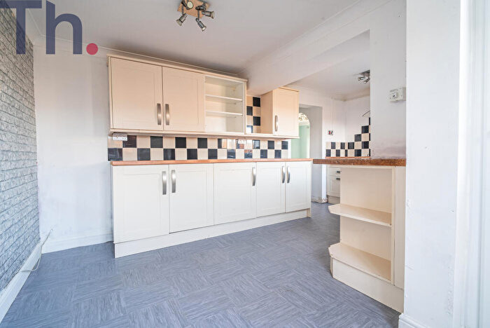 2 Bedroom Terraced House For Sale In Newport, Isle Of Wight, PO30