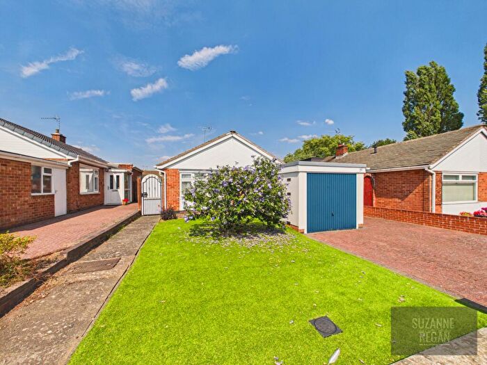 2 Bedroom Semi-Detached Bungalow For Sale In Haselbech Road, Binley, Coventry, CV3
