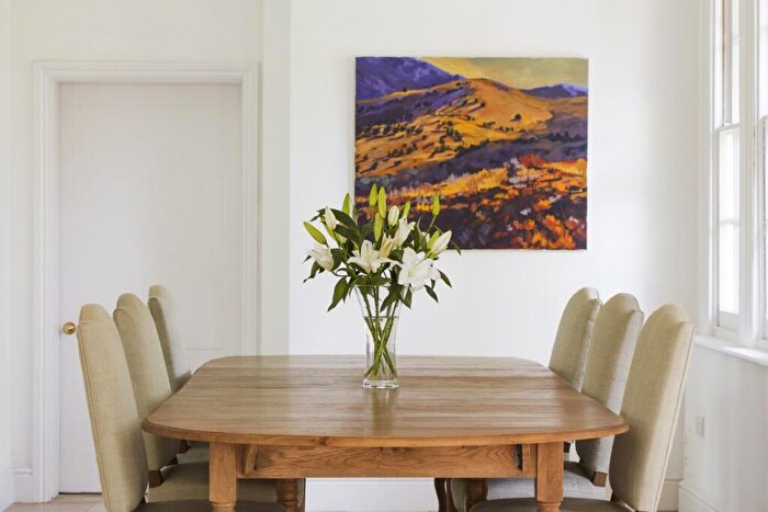 6 Bedroom Detached House To Rent In Old Esher Road, Hersham, KT12