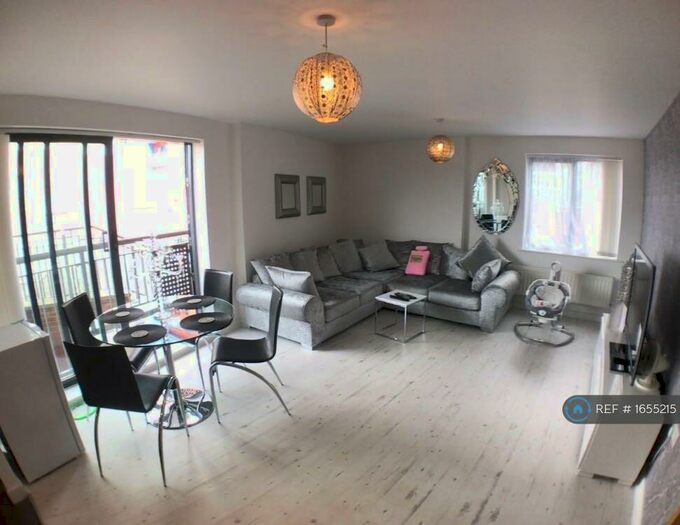 2 Bedroom Flat To Rent In Crick Court, Barking, IG11
