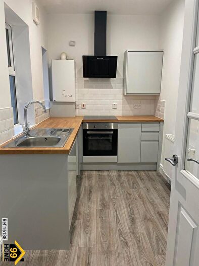 2 Bedroom Flat For Sale In Kidd Street, Kirkcaldy, Fife, KY1