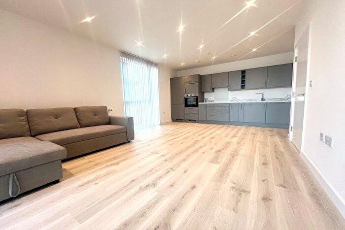 1 Bedroom Flat To Rent In Mulberry Circus, Barking, IG11