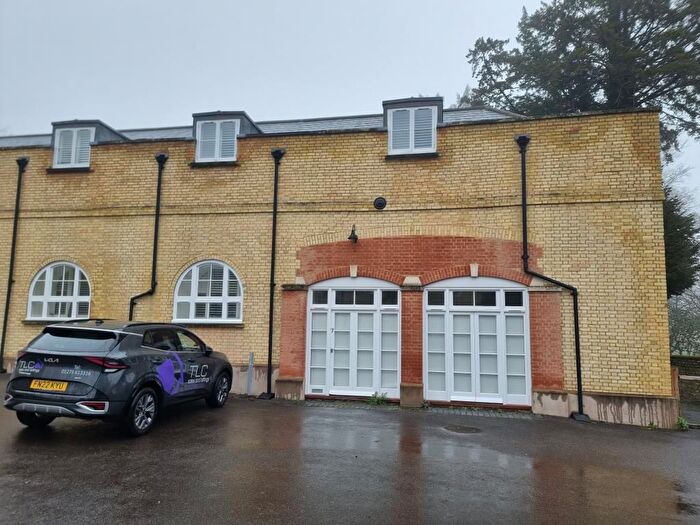 2 Bedroom Terraced House To Rent In Stanmer Village, Brighton, BN1