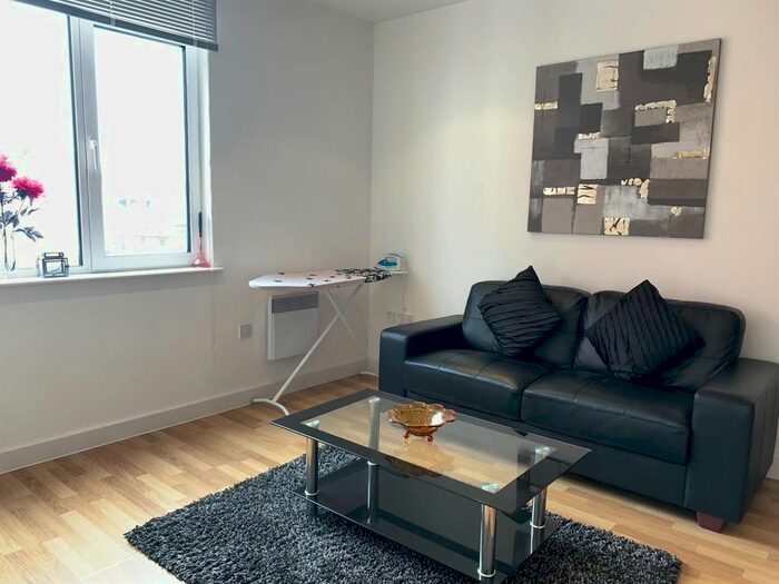 1 Bedroom Flat To Rent In Apartment, Pearl House, Princess Way, Swansea, SA1