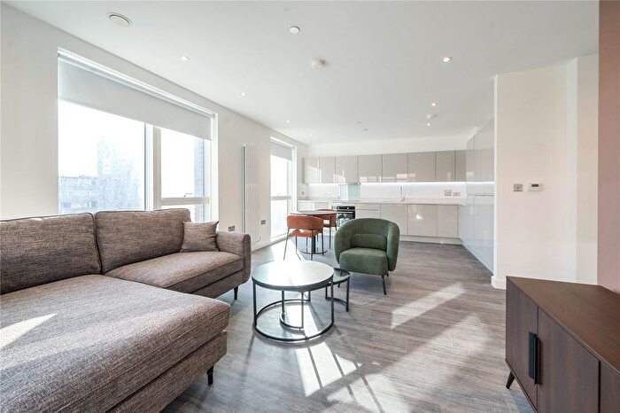 1 Bedroom Flat To Rent In Thurlow Street, London, SE17