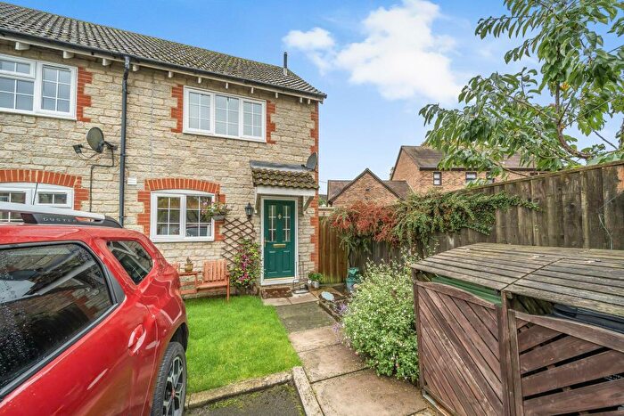 2 Bedroom End Of Terrace House For Sale In Appleton, Oxfordshire, OX13