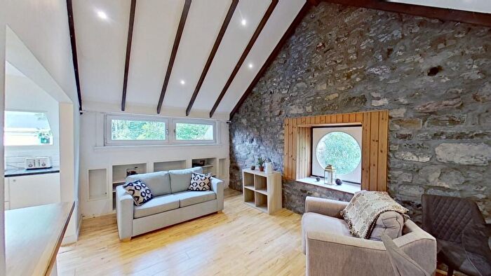 1 Bedroom Flat To Rent In Dean Path, Edinburgh, EH4