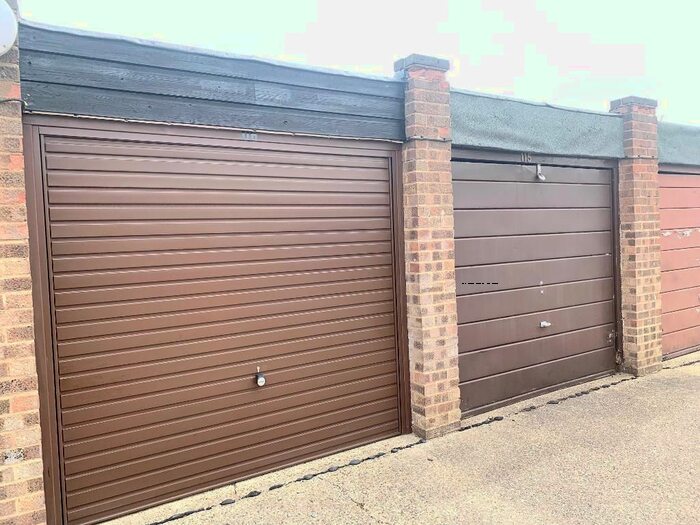 Garage / Parking To Rent In Coleridge Way, Orpington, Kent, BR6