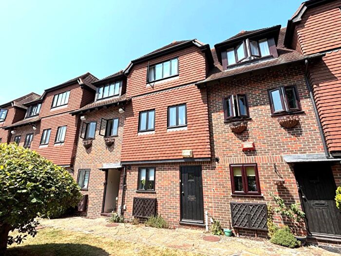 4 Bedroom Terraced House To Rent In Linden Chase, Linden Grove, Canterbury, Kent, CT2