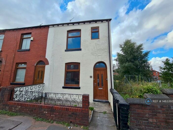 5 Bedroom End Of Terrace House To Rent In Oldham Road, Middleton, Manchester, M24