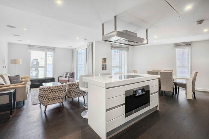 3 Bedroom Flat To Rent In Gatliff Road, London, SW1W