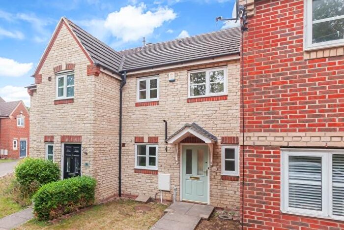 2 Bedroom Terraced House To Rent In Vervain Close, Bicester, OX26