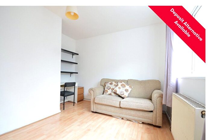 1 Bedroom Flat To Rent In Victoria Drive, London, SW19