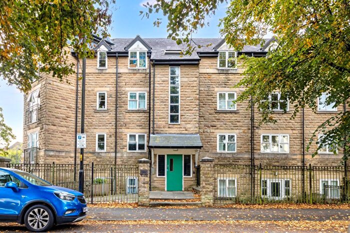 2 Bedroom Flat For Sale In Dragon Parade, Harrogate, HG1