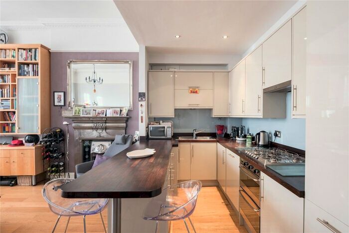 2 Bedroom Flat To Rent In Florence Road, London, W5