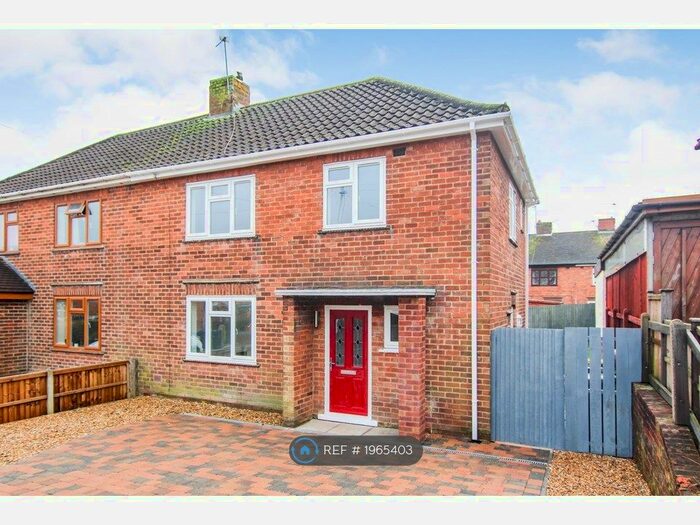 3 Bedroom Semi-Detached House To Rent In Wilson Avenue, Loscoe, Heanor, DE75