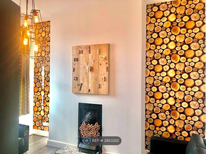 4 Bedroom Maisonette To Rent In High Street, Wavertree, Liverpool, L15