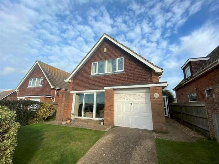 3 Bedroom House To Rent In Tye View, Telscombe Cliffs, Peacehaven, BN10