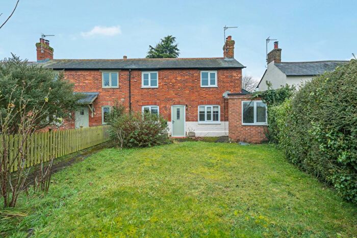 2 Bedroom Cottage To Rent In Dorchester-on-Thames, Oxfordshire, OX10