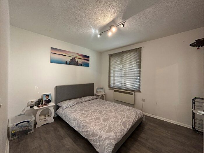 1 Bedroom Bungalow To Rent In Witham Ct, Milton Keynes, MK3