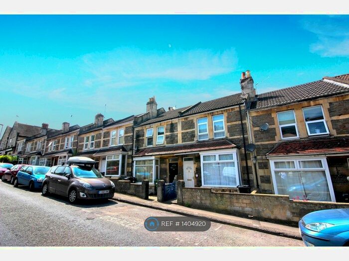 1 Bedroom Flat To Rent In Coronation Avenue, Bath, BA2