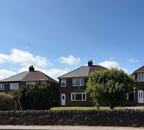 3 Bedroom Semi-Detached House For Sale In Sheffield Road, Penistone, Sheffield, South Yorkshire, S36
