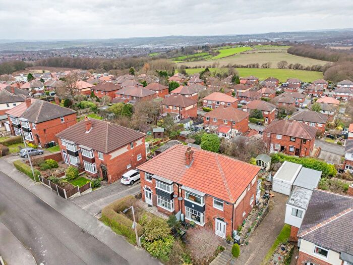 3 Bedroom Semi-Detached House For Sale In The Brow, Brecks Rotherham, S65