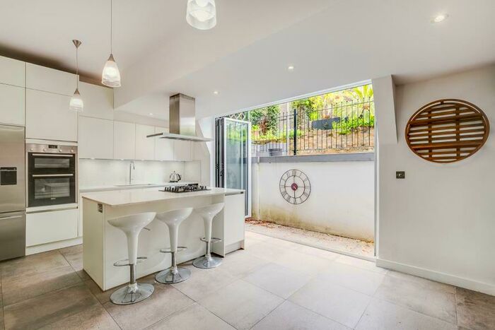 5 Bedroom Terraced House To Rent In Antrim Grove, Belsize Grove, NW3