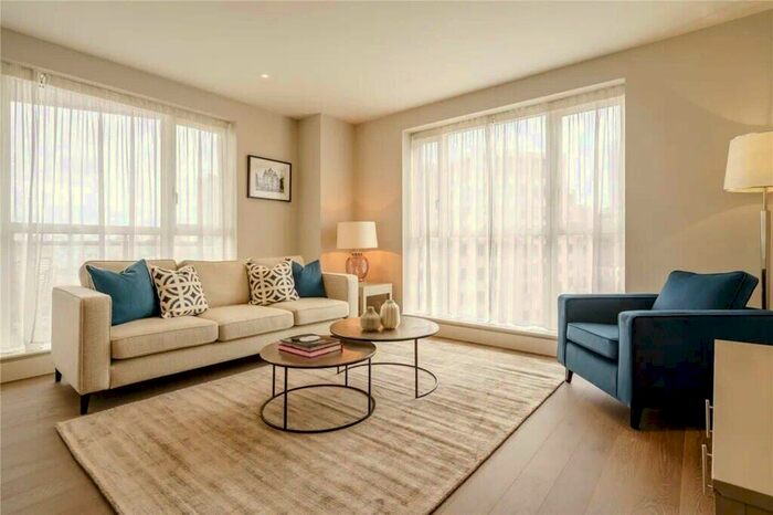 2 Bedroom Flat To Rent In Westferry Circus, E14