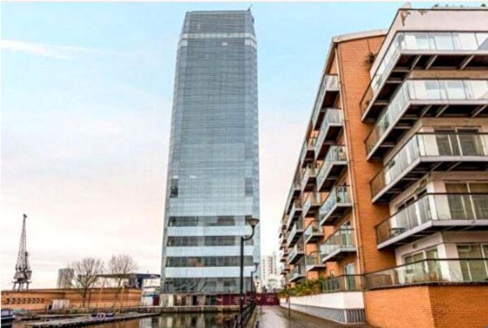3 Bedroom Flat For Sale In Dollar Bay Place, London, E14