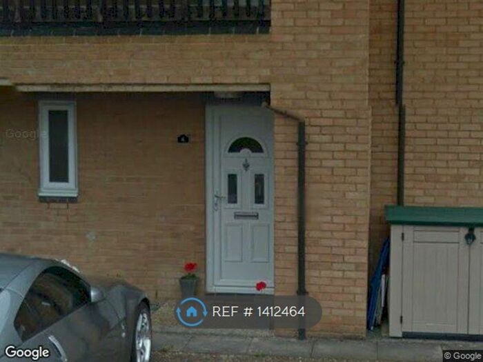 2 Bedroom Flat To Rent In Specklands, Loughton, Milton Keynes, MK5