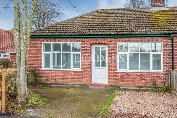 2 Bedroom Bungalow To Rent In Caston Road, Norwich, NR7