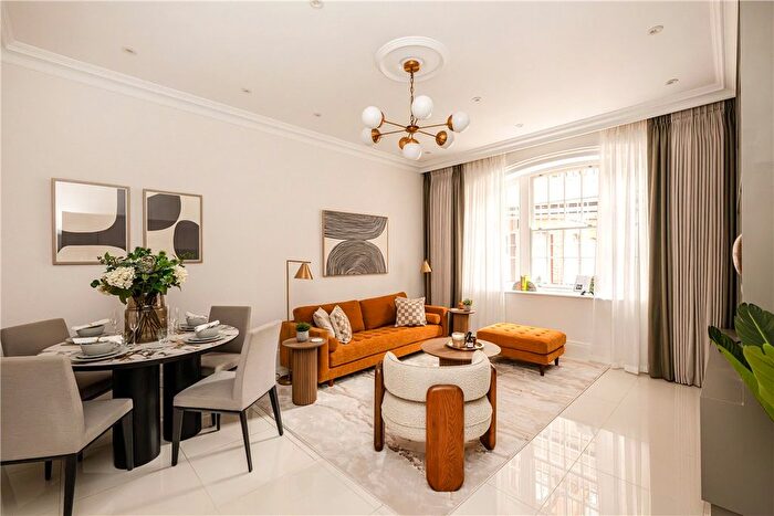 1 Bedroom Flat To Rent In Stratton Street, London, W1J