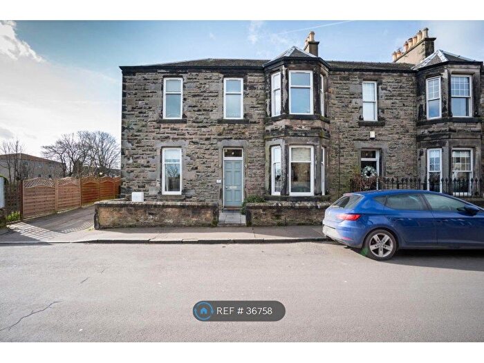 2 Bedroom Flat To Rent In Rosebery Terrace, Kirkcaldy, KY1