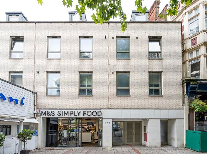 1 Bedroom Apartment To Rent In High Street Wanstead, Wanstead, E11