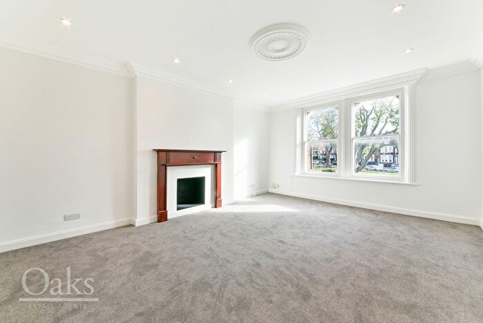 2 Bedroom Flat To Rent In Madeira Road, London, SW16