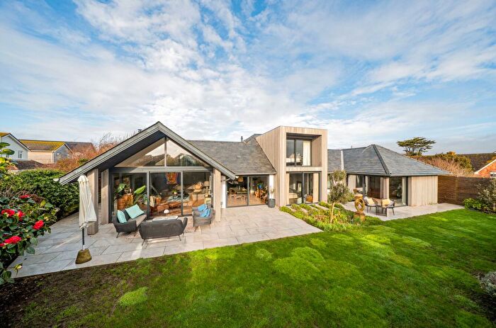 4 Bedroom Detached Bungalow For Sale In Coney Six, East Wittering, PO20