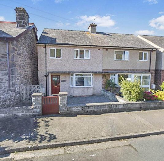 3 Bedroom House For Sale In Wellington Terrace, Barmouth, LL42