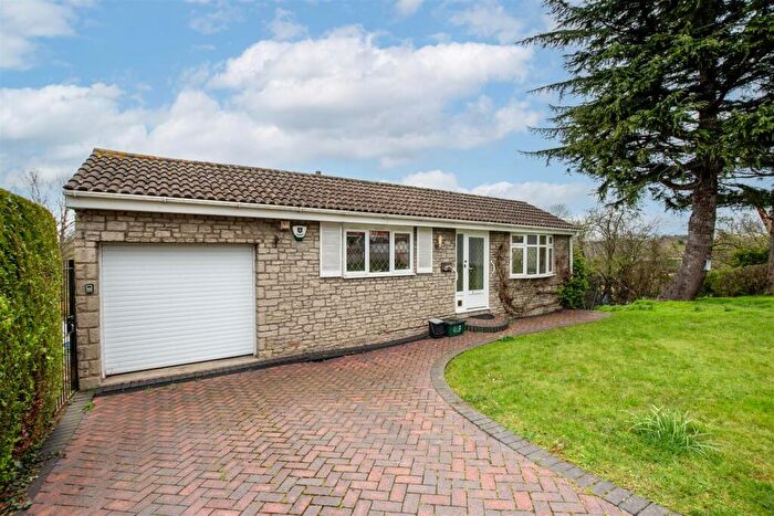 2 Bedroom Detached Bungalow For Sale In Pines Road, Bitton, Bristol, BS30