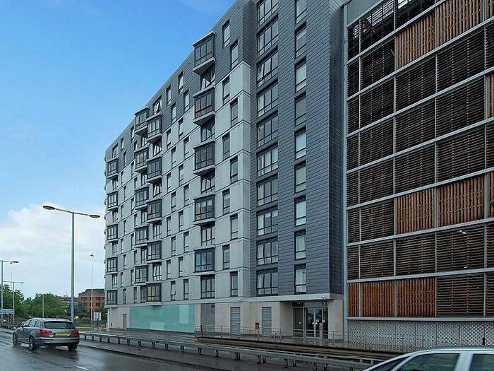 2 Bedroom Apartment To Rent In Hermitage, Chatham Street, Reading, RG1