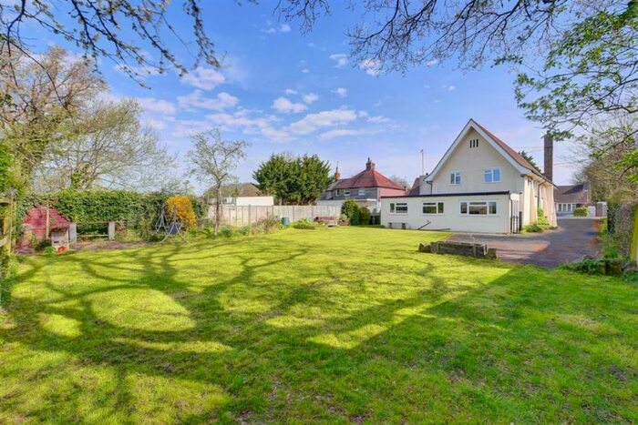 4 Bedroom Detached House For Sale In Lewes, East Sussex, BN8