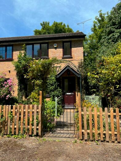 2 Bedroom Semi-Detached House To Rent In Applewood Heights, West Felton, SY11