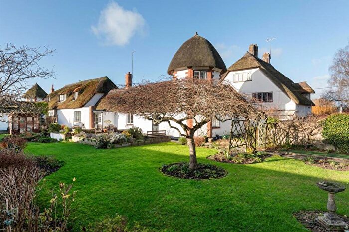 4 Bedroom Terraced House For Sale In Briantspuddle, Dorchester, DT2