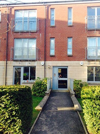 2 Bedroom Flat To Rent In /, Dalsholm Place, Glasgow, G20