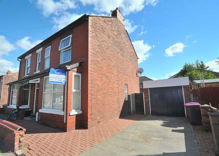 3 Bedroom Semi-Detached House To Rent In Belgrave Road, Cadishead, M44