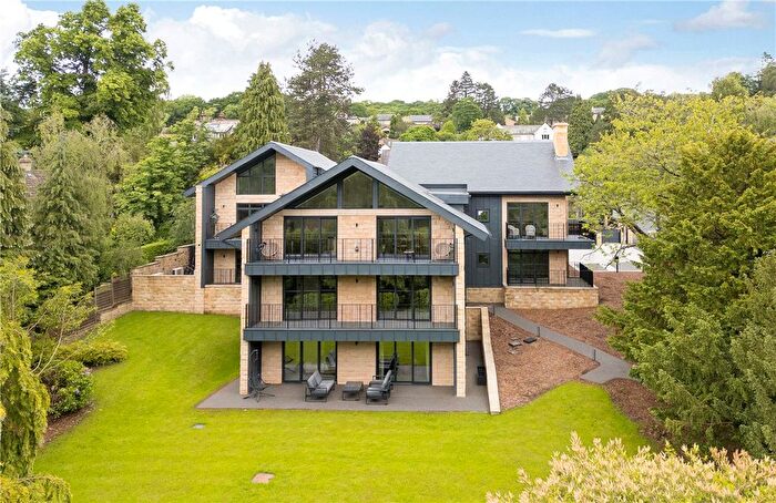 2 Bedroom Flat For Sale In Apartment, Robin Hill, Clifford Road, Ilkley, West Yorkshire, LS29