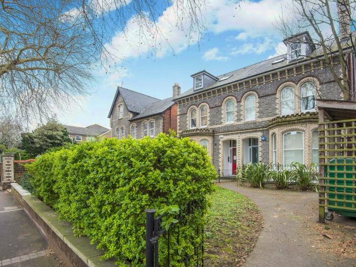 Apartment To Rent In London Road, Reading, RG1