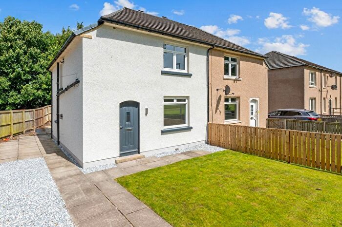 3 Bedroom Semi-Detached House To Rent In Grange Drive, Falkirk, Stirling, FK2