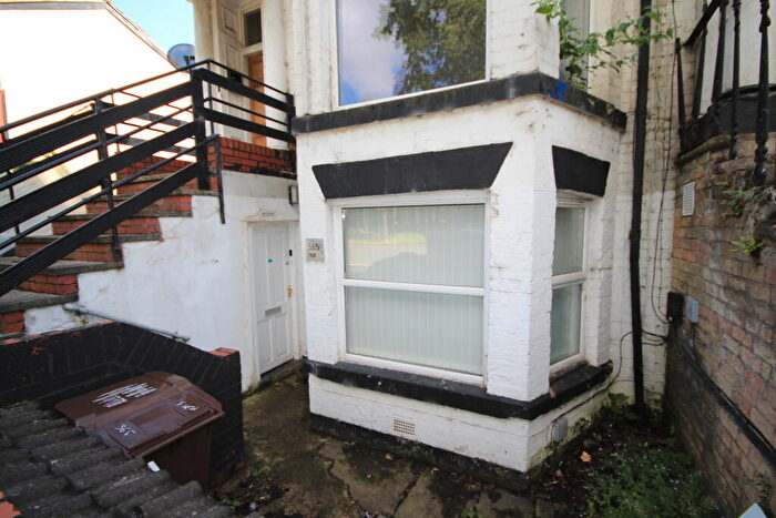 2 Bedroom Flat For Sale In Flat, Anlaby Road, Kingston Upon Hull, HU3
